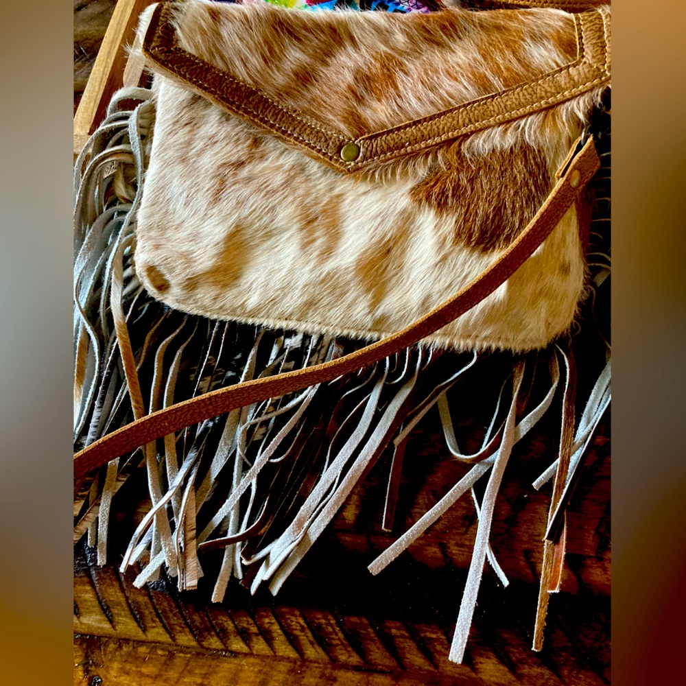 Hippie style Myra bag with fringe!